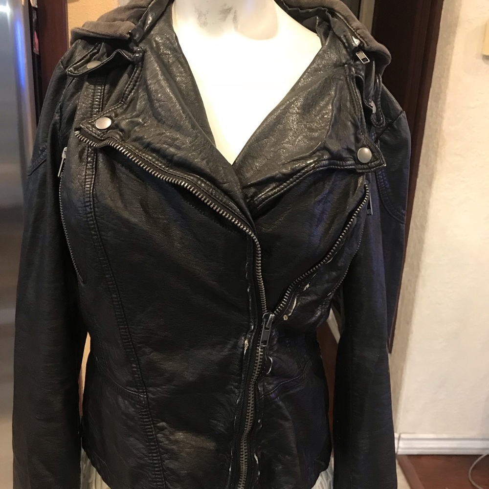 Free People Vegan Leather Jacket - Picture 4 of 8